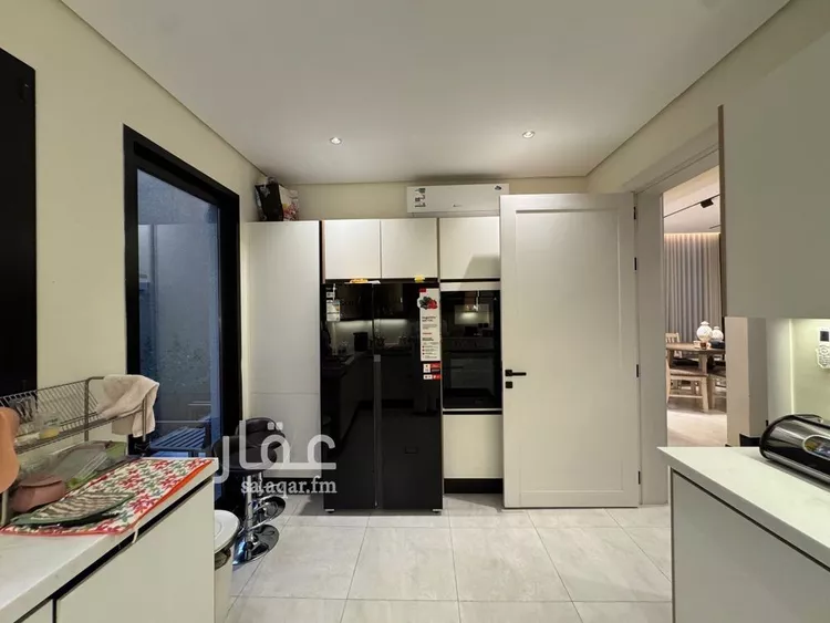 Villa for Sale in Riyadh Ar Rimal 13