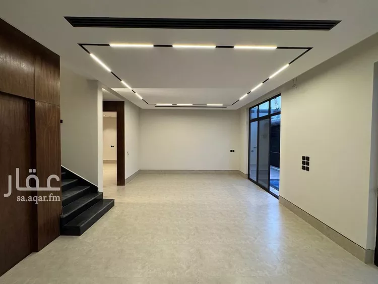 Villa for Sale in Riyadh Al Arid 10