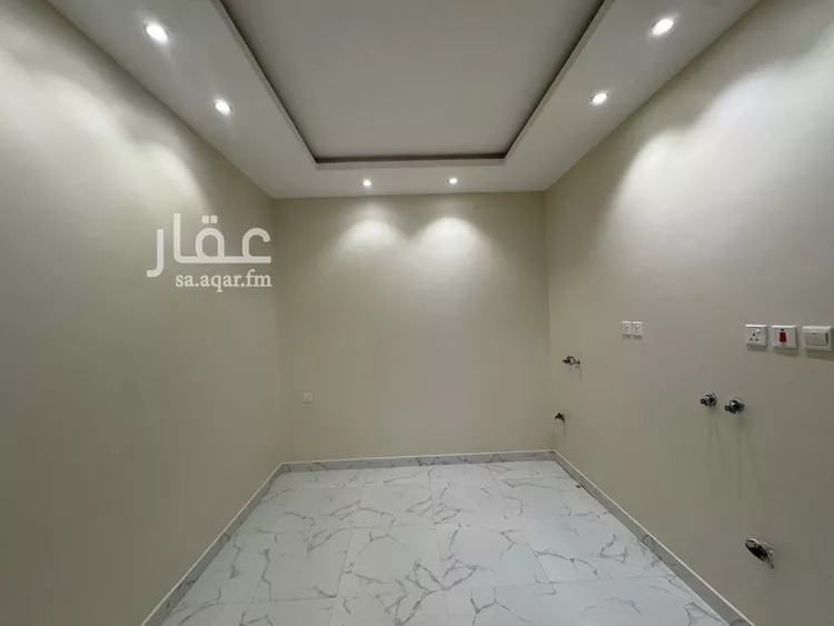 فيلا للإيجار في شارع محمد عمر توفيق, حي العارض, مدينة الرياض, منطقة الرياض 18