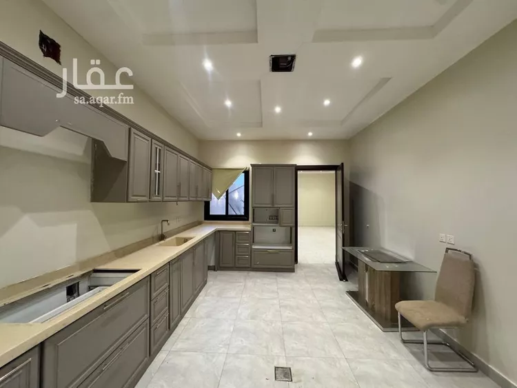 فيلا للإيجار في شارع محمد عمر توفيق, حي العارض, مدينة الرياض, منطقة الرياض 12