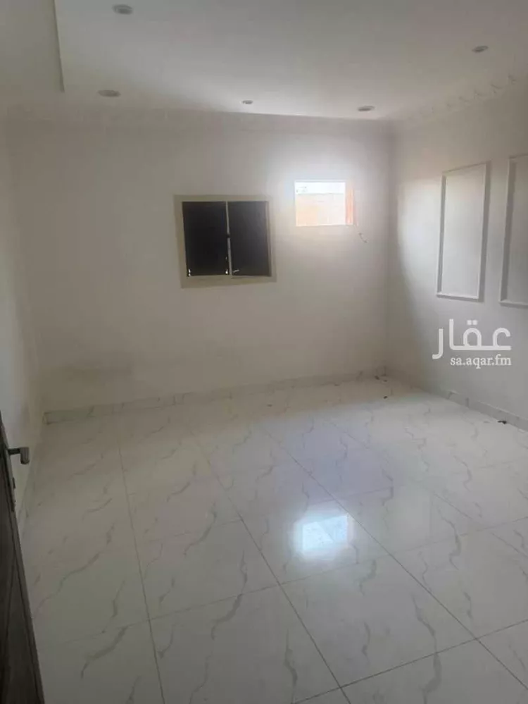 Floor for Rent in Riyadh Ad Dar Al Baida