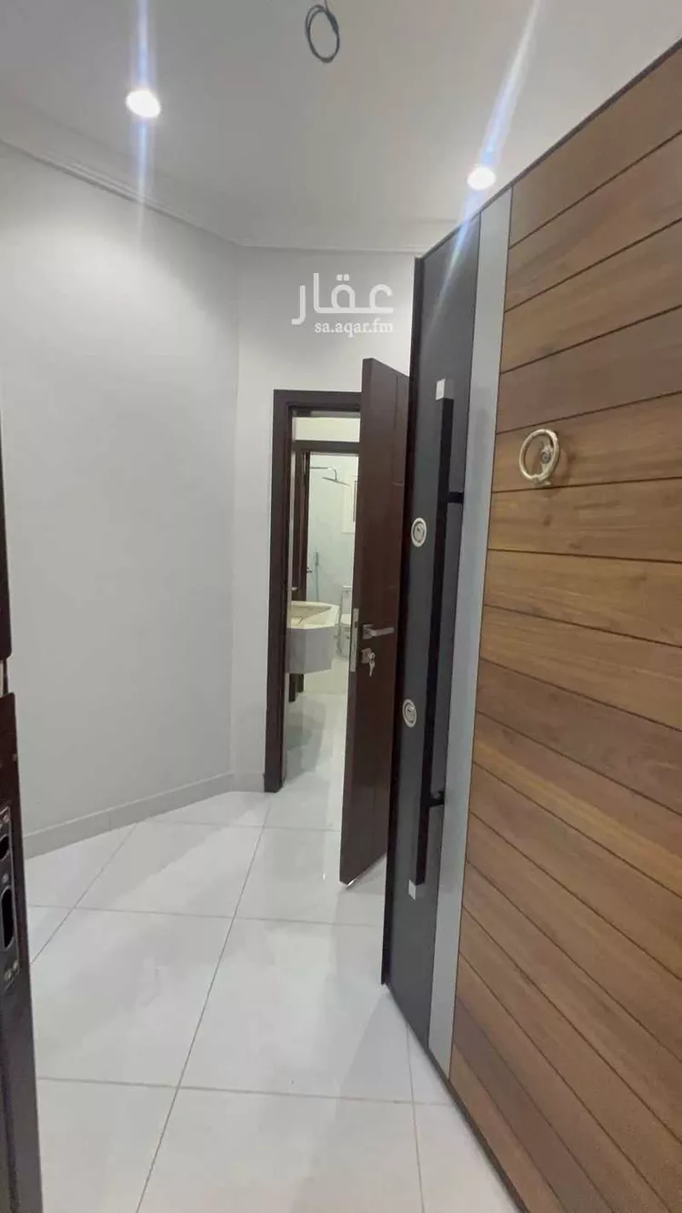 شقة للإيجار في شارع محمد المرجاني, حي الورود, مدينة جدة, منطقة مكة المكرمة صورة 4