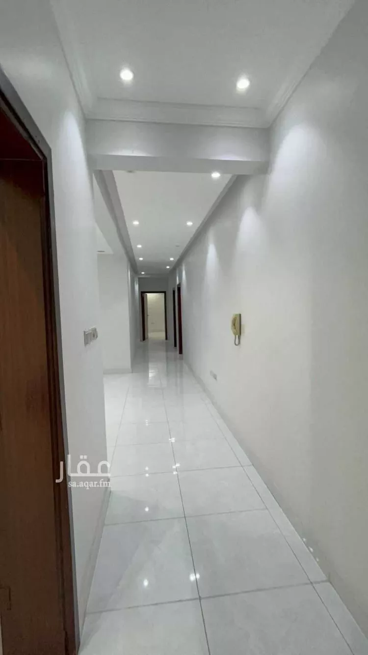 شقة للبيع في شارع محمد المرجاني, حي الورود, مدينة جدة, منطقة مكة المكرمة صورة 3