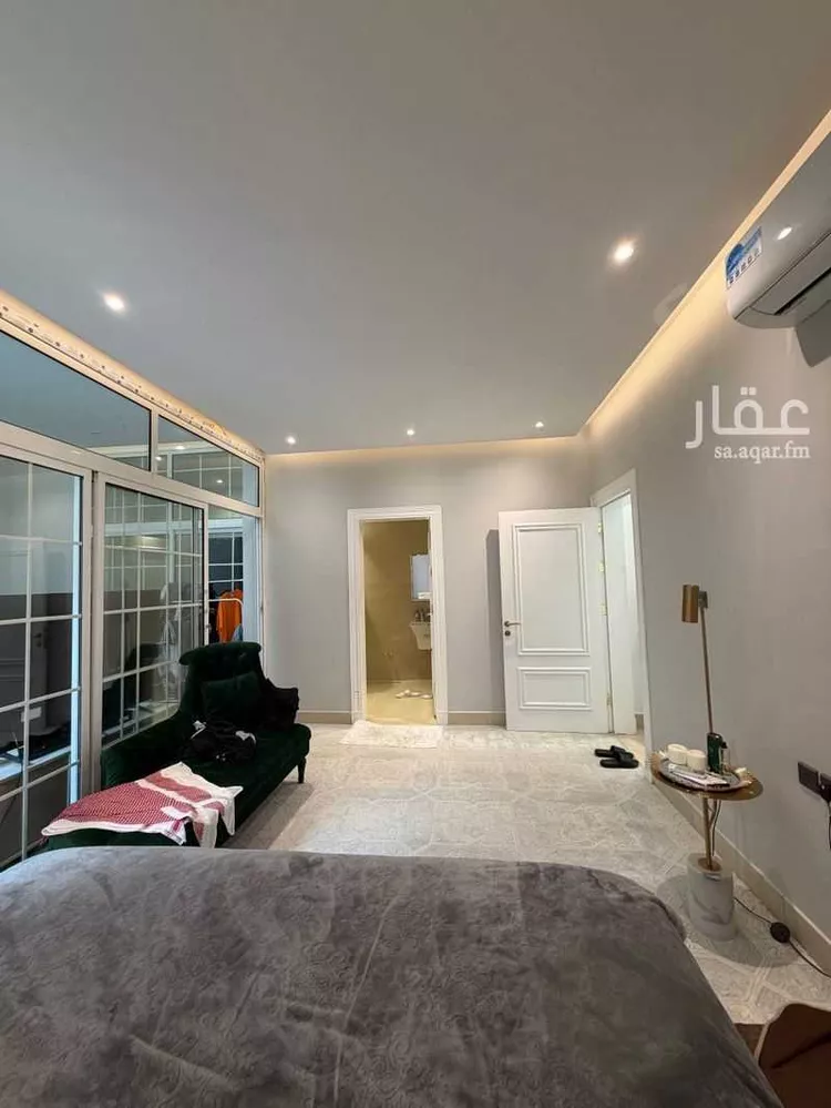 شقة للبيع في شارع عبداللطيف بن عبدالملك ال الشيخ, حي الملقا, مدينة الرياض, منطقة الرياض 12