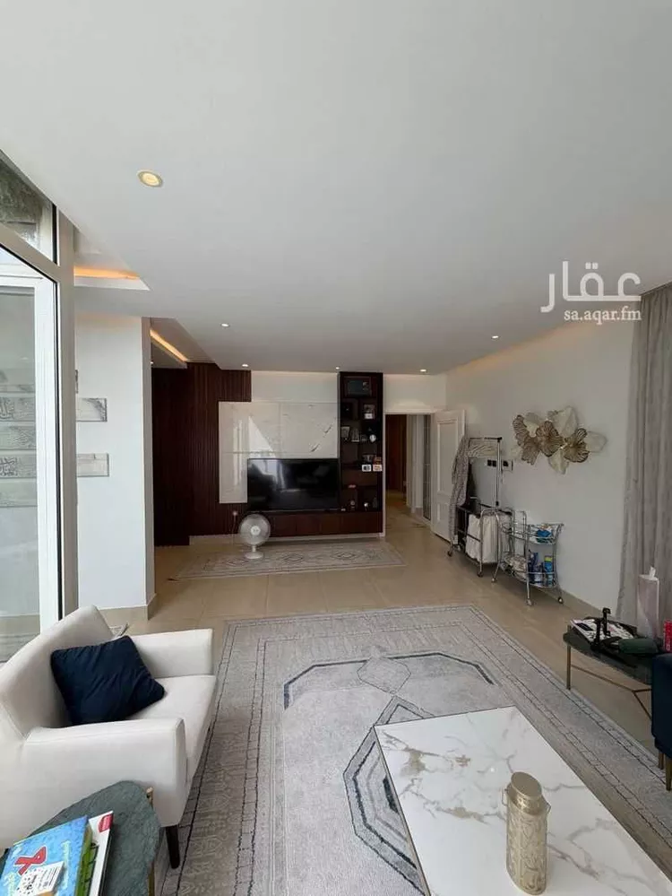 شقة للبيع في شارع انس بن مالك , حي الملقا, مدينة الرياض, منطقة الرياض صورة 2