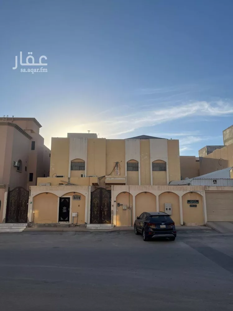 فيلا للبيع في شارع عبدالرحمن التلمساني, حي عرقة, مدينة الرياض, منطقة الرياض