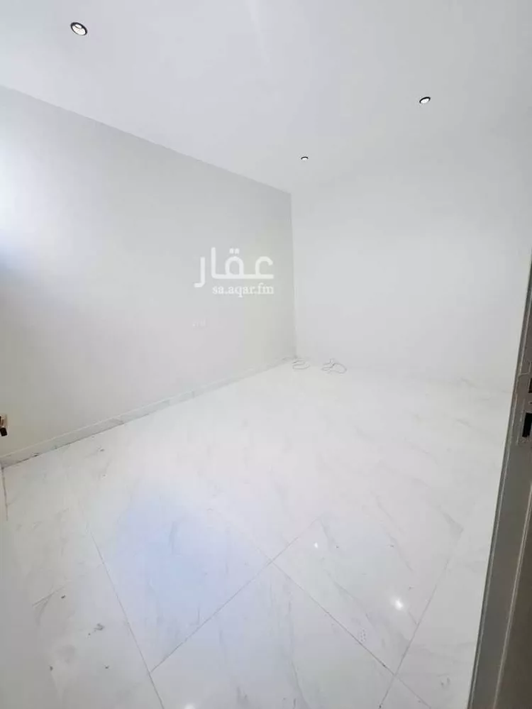 عمارة للإيجار في شارع فرسان, حي أم الحمام الشرقي, مدينة الرياض, منطقة الرياض صورة 3
