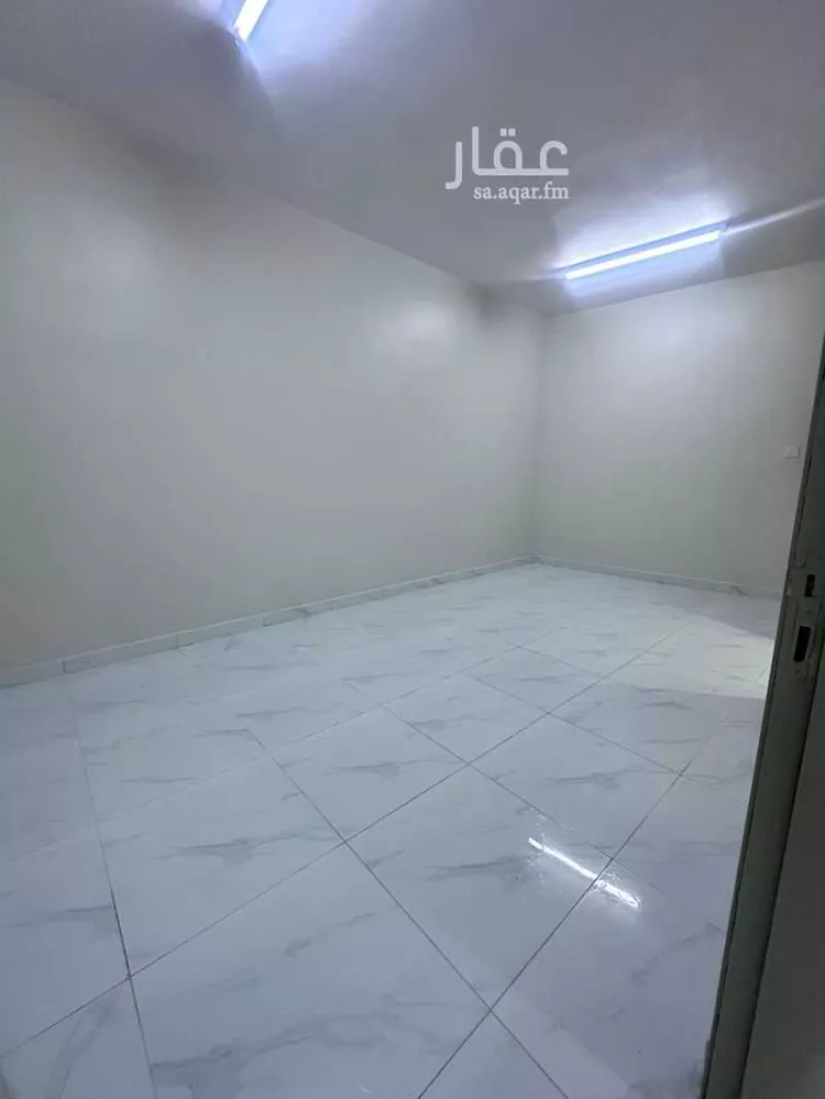 عمارة للإيجار في شارع فرسان, حي أم الحمام الشرقي, مدينة الرياض, منطقة الرياض 8