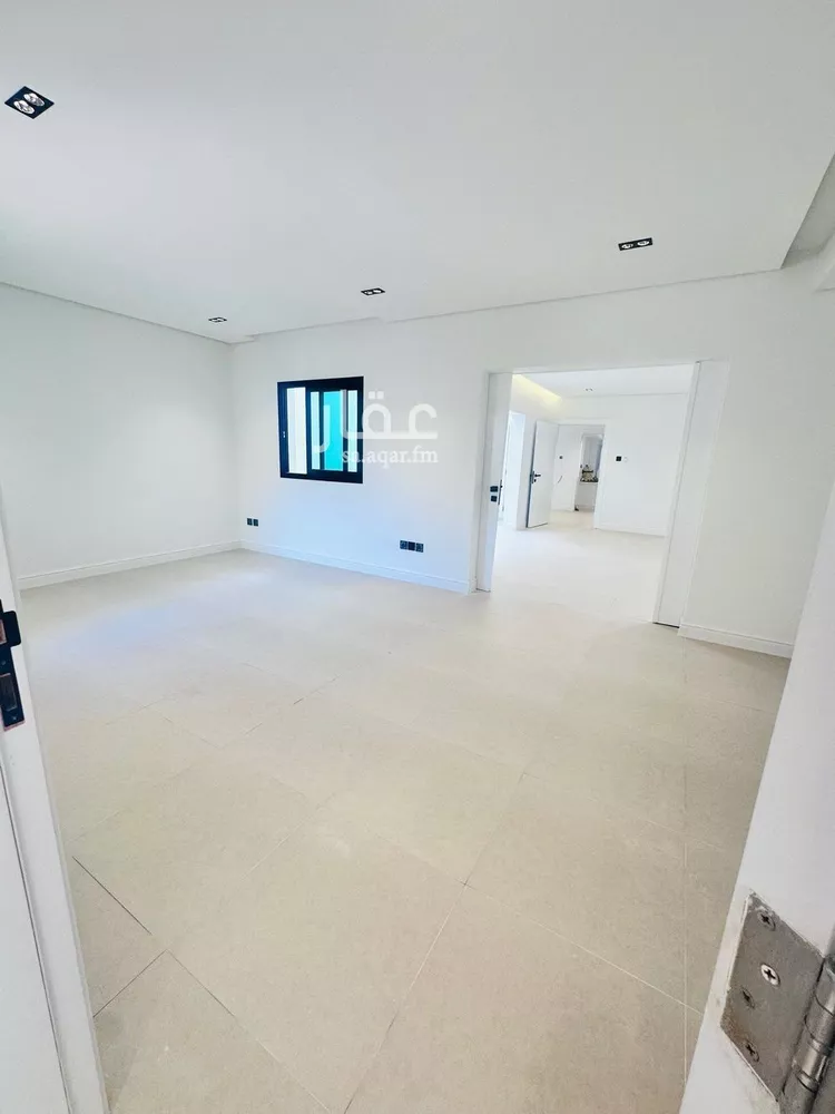 فيلا للإيجار في شارع أبي عبيدة البلنسي, حي المصيف, مدينة الرياض, منطقة الرياض صورة 2