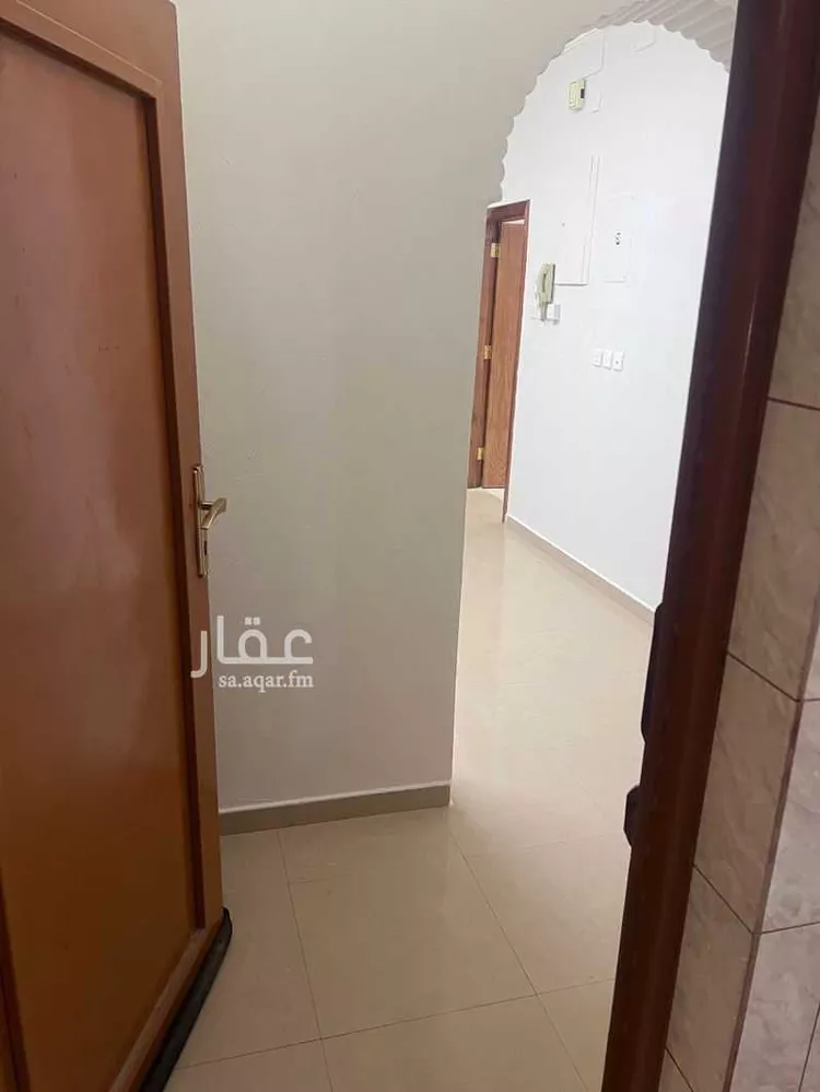 شقة للإيجار في شارع عمرو ابن مطرف ابن علقمة ، حي ذلالة ، خميس مشيط ، خميس مشيط