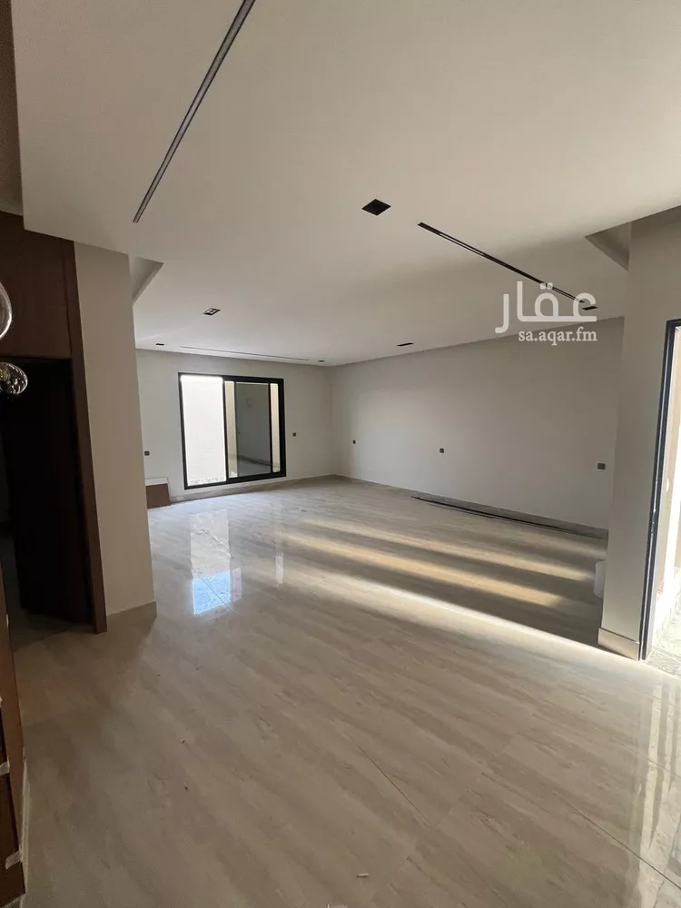 فيلا للبيع في شارع وادي الساحل, حي الرمال, مدينة الرياض, منطقة الرياض صورة 3