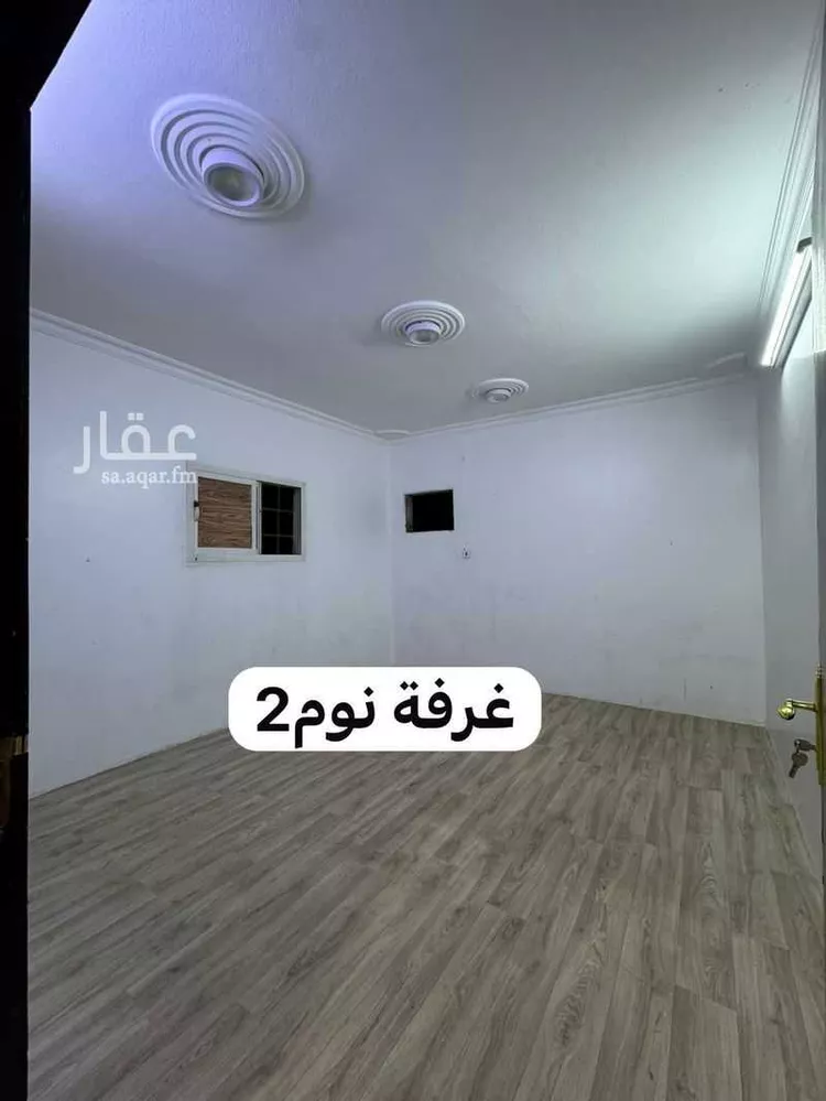فيلا للإيجار في شارع البخيت, حي الدار البيضاء, مدينة الرياض, منطقة الرياض صورة 4