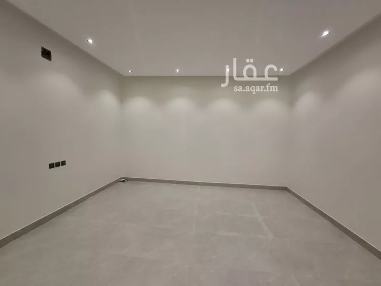 Floor for Sale in Riyadh Tuwaiq 15
