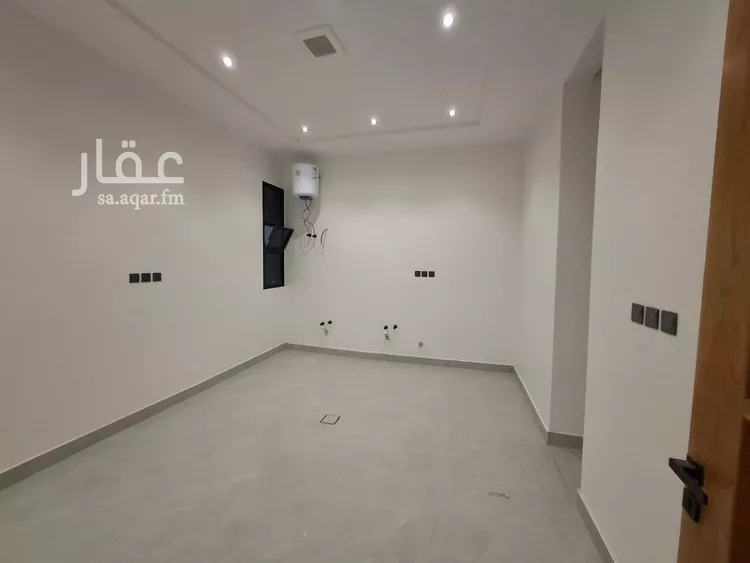 Floor for Sale in Riyadh Tuwaiq 8