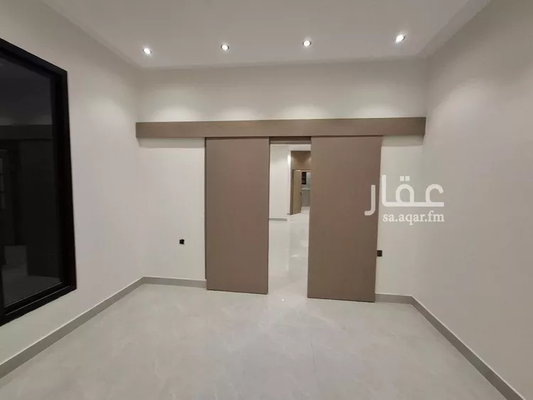 Floor for Sale in Riyadh Tuwaiq 12