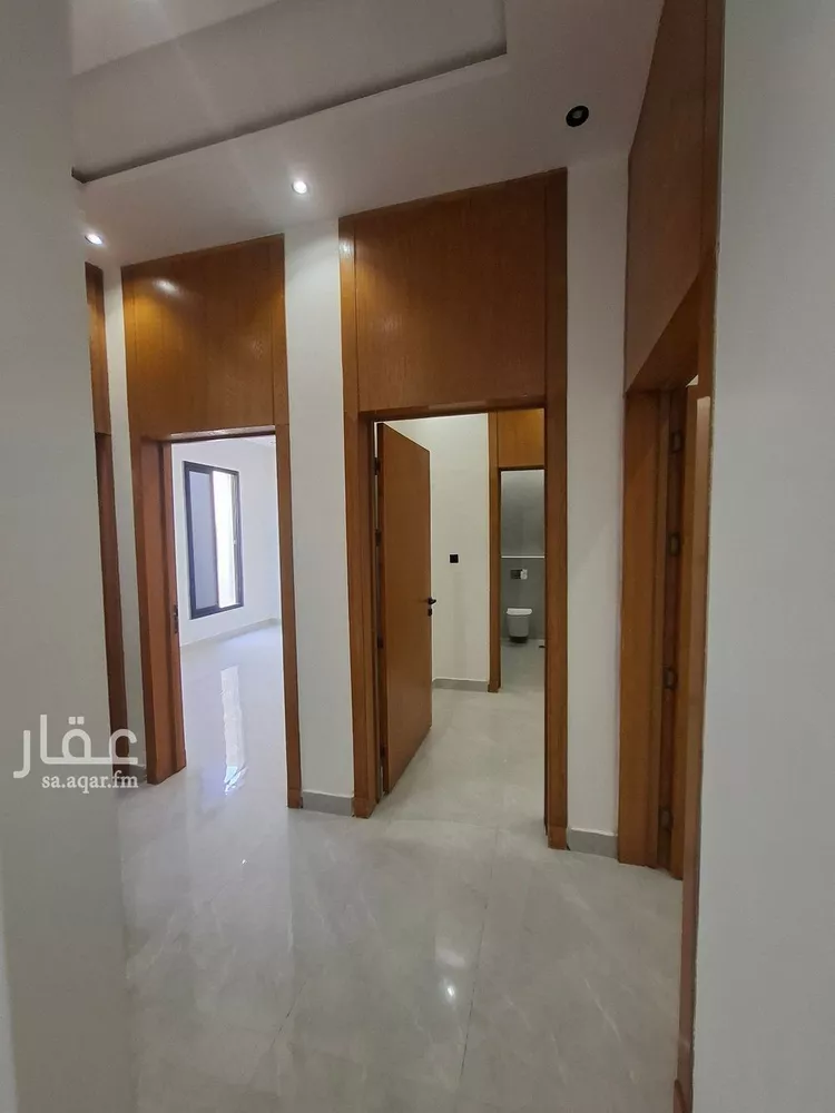 Floor for Sale in Riyadh Tuwaiq 16