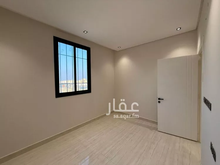Floor for Sale in Riyadh Tuwaiq 8