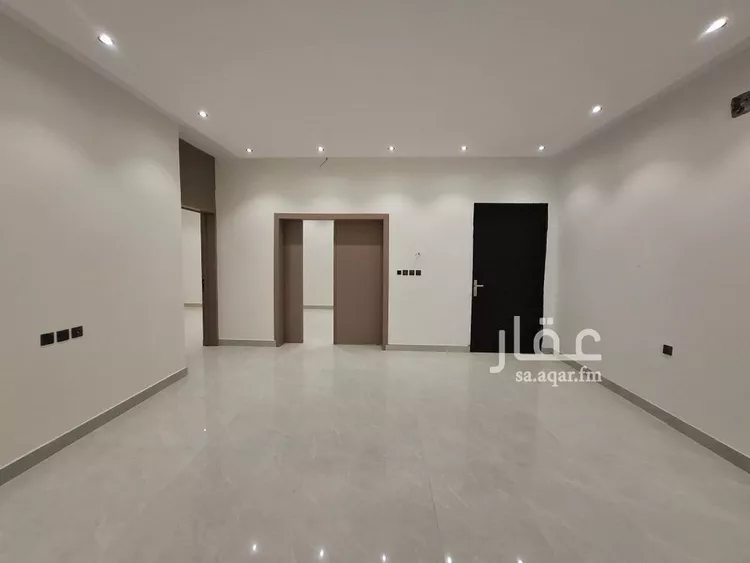 Floor for Sale in Riyadh Tuwaiq 13