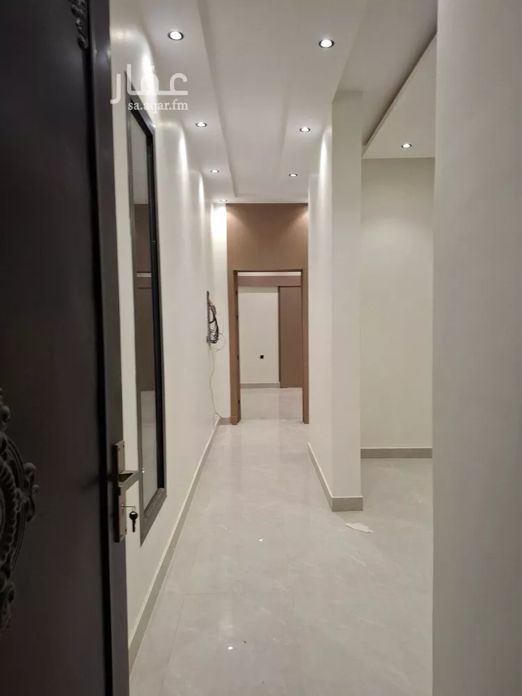 Floor for Sale in Riyadh Tuwaiq 19