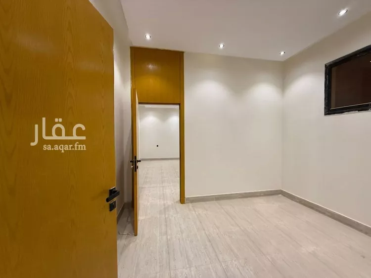 فيلا للبيع في شارع أبي الحسين الرضي, حي طويق, مدينة الرياض, منطقة الرياض 7