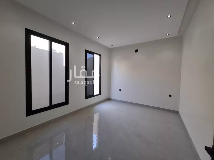 Floor for Sale in Riyadh Tuwaiq 13