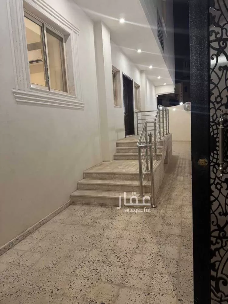 فيلا للإيجار في شارع الحارث ابن مالك الانصاري, حي الرانوناء, مدينة المدينه المنوره, منطقة المدينة المنورة صورة 2