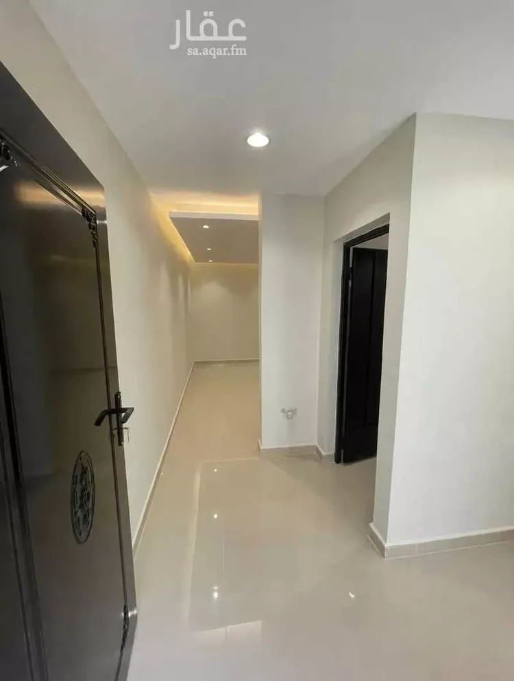 عمارة للإيجار في شارع عبدالله بن محمد الحربي, حي الرمال, مدينة الرياض, منطقة الرياض صورة 4