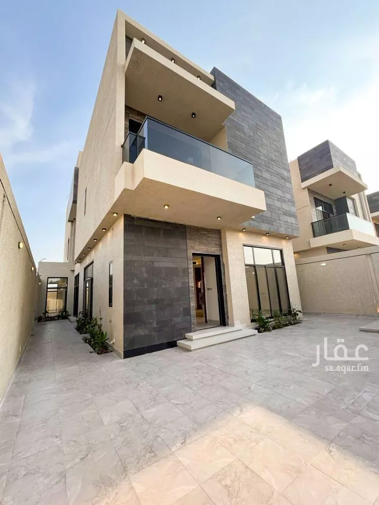 فيلا للبيع في شارع 1 مدينة الملك فيصل الجامعية, حي السيف, مدينة الدمام, المنطقة الشرقية