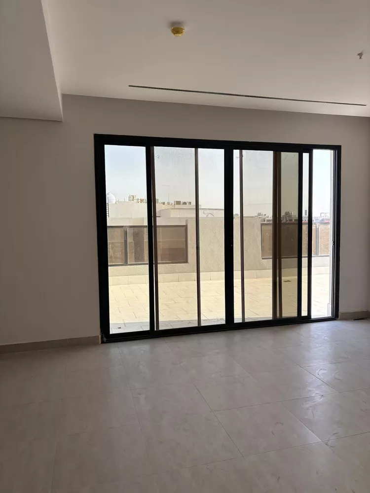 شقة للبيع في شارع العطايف, حي الحمراء, مدينة الخبر, المنطقة الشرقية 6