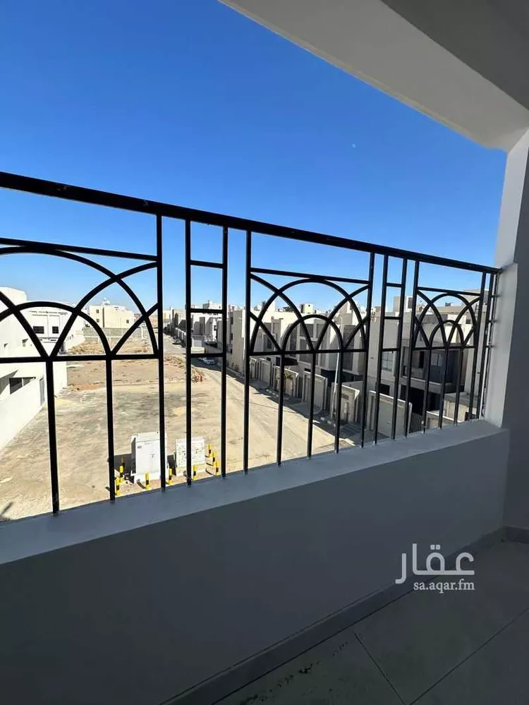 Floor for Sale in Khamis Mushait Ar Rabie 9