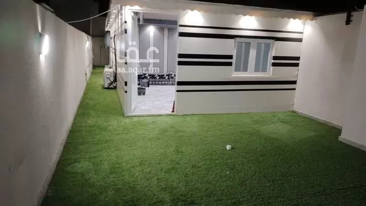 Floor for Sale in Khamis Mushait Ar Rabie 20
