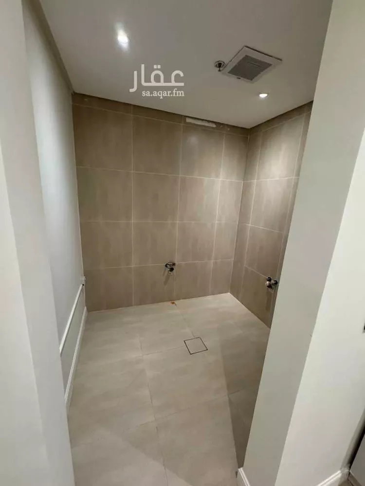 شقة للإيجار في شارع وادي هجر, حي الملقا, مدينة الرياض, منطقة الرياض 9