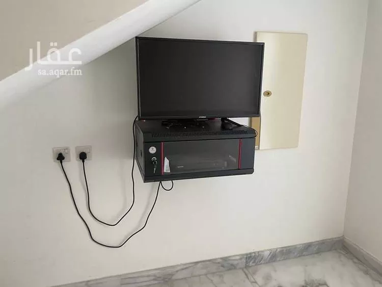 فيلا للإيجار في شارع التضامن, حي البحيرة, مدينة الخبر, المنطقة الشرقية صورة 4