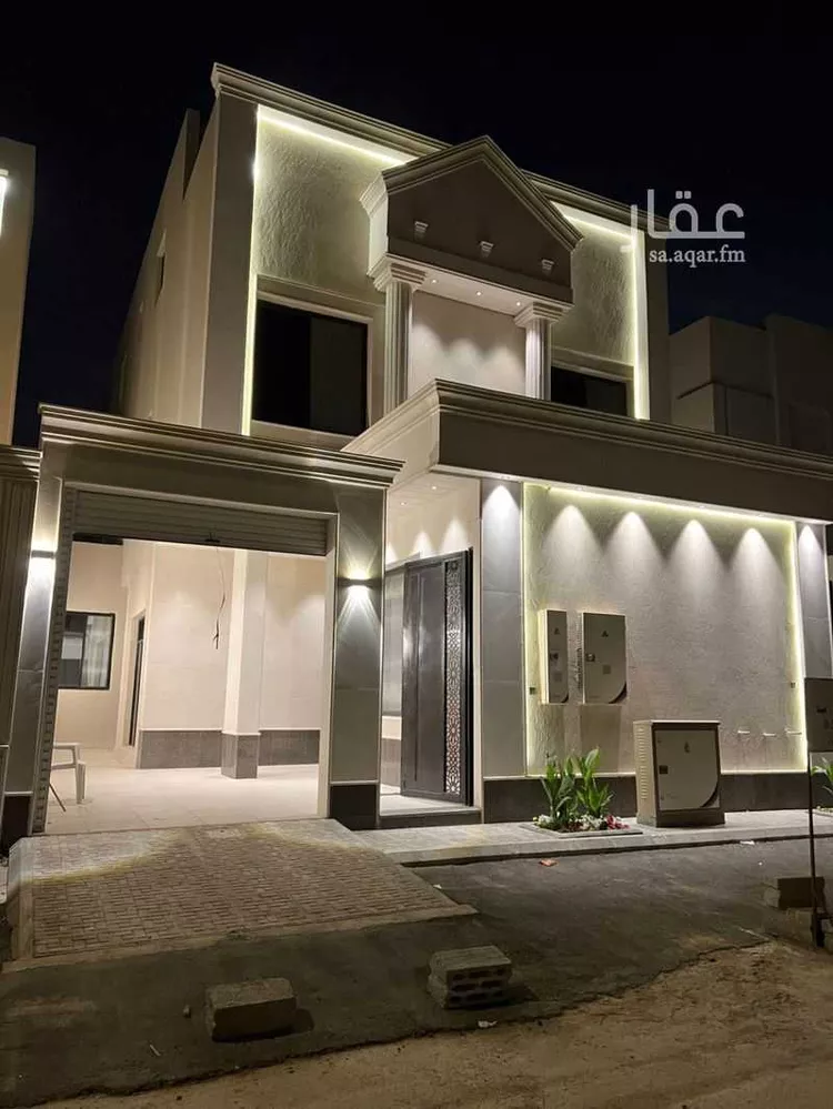 فيلا للبيع في شارع عبدالله القيرواني, حي الرمال, مدينة الرياض, منطقة الرياض
