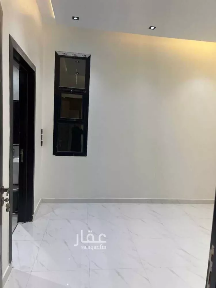 فيلا للإيجار في شارع يعقوب بن عمرو, حي الرمال, مدينة الرياض, منطقة الرياض صورة 3