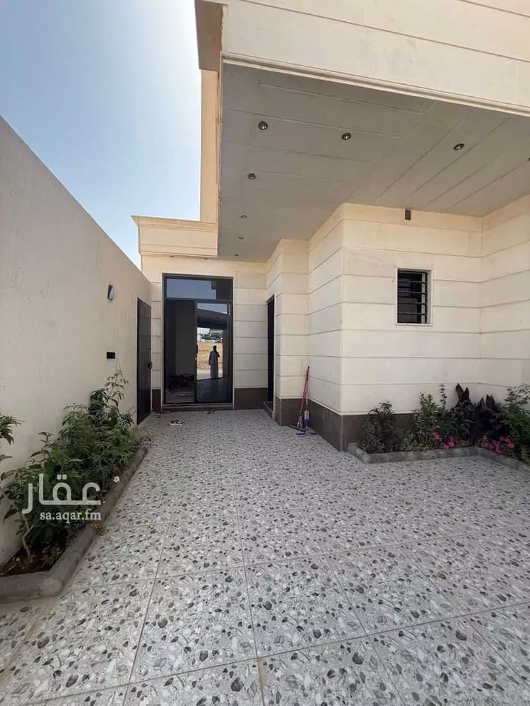 فيلا للبيع في شارع خريص, حي الجنادرية, مدينة الرياض, منطقة الرياض 1 صورة