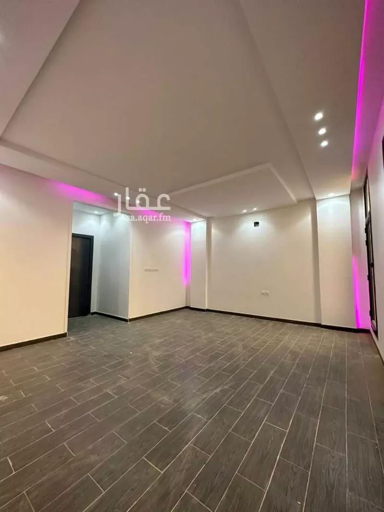 فيلا للإيجار في شارع ابن نجيه الواعظ, حي الرمال, مدينة الرياض, منطقة الرياض صورة 2