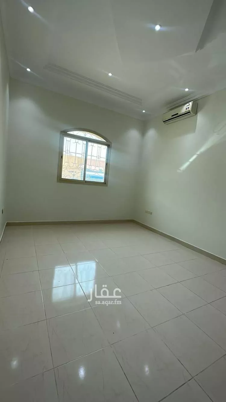 عمارة للإيجار في شارع القادسية, حي الياسمين, مدينة الرياض, منطقة الرياض صورة 3