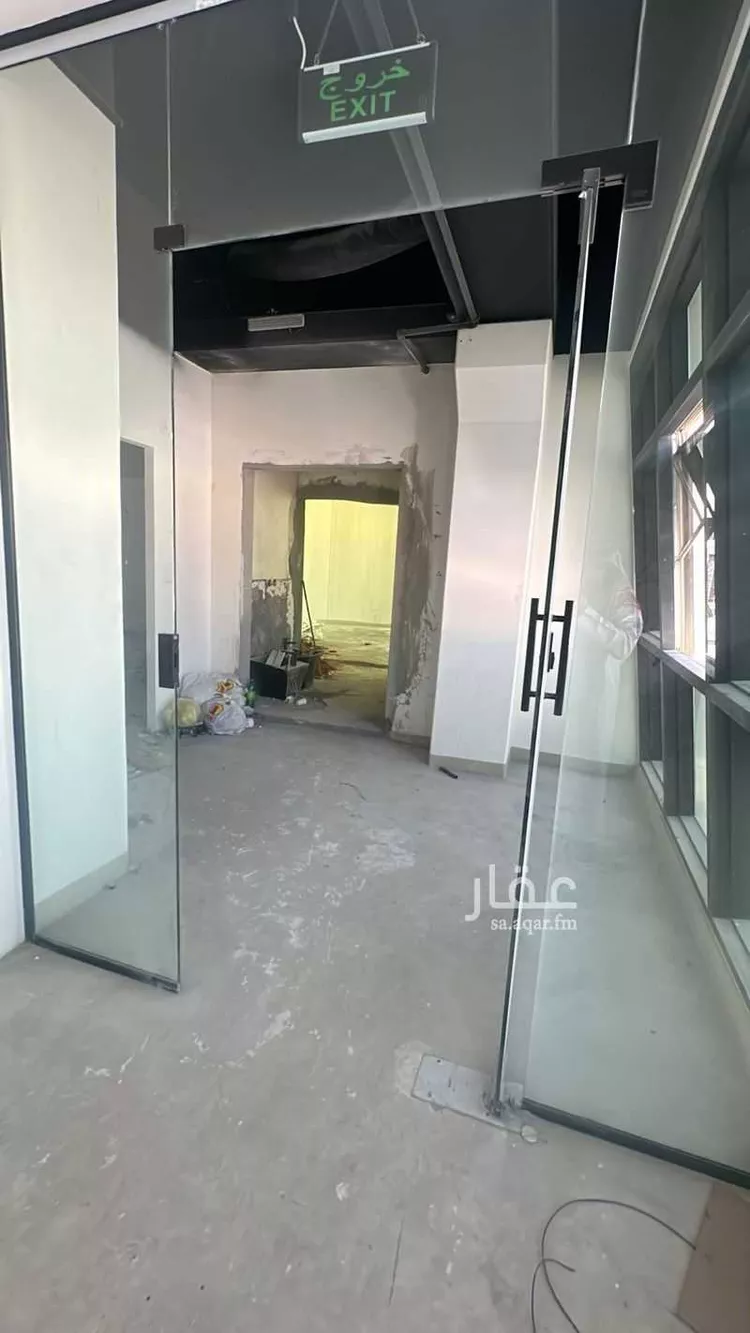 مكتب تجاري للإيجار في شارع التخصصي ، حي النخيل ، الرياض ، منطقة الرياض
