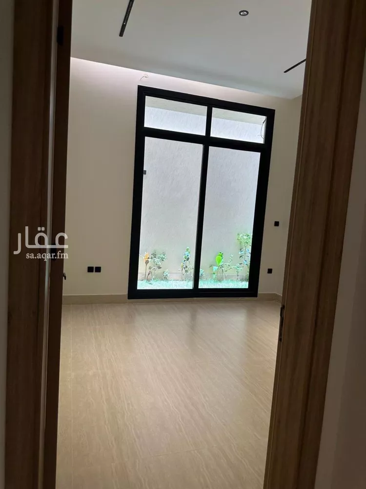 Floor for Sale in Riyadh Al Qirawan 20