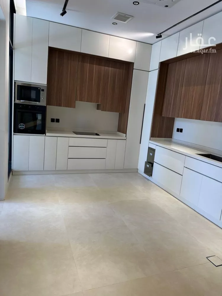 Villa for Sale in Riyadh Al Qirawan 30