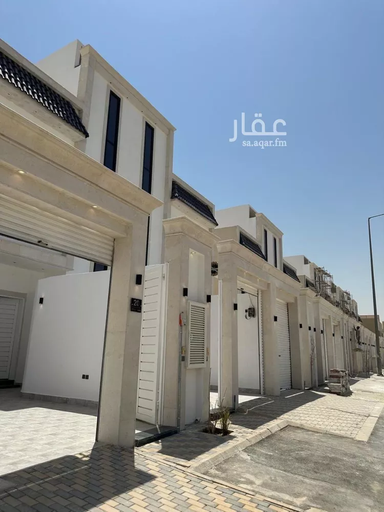 دور للبيع في شارع حسن مشاط, حي عكاظ, مدينة الرياض, منطقة الرياض