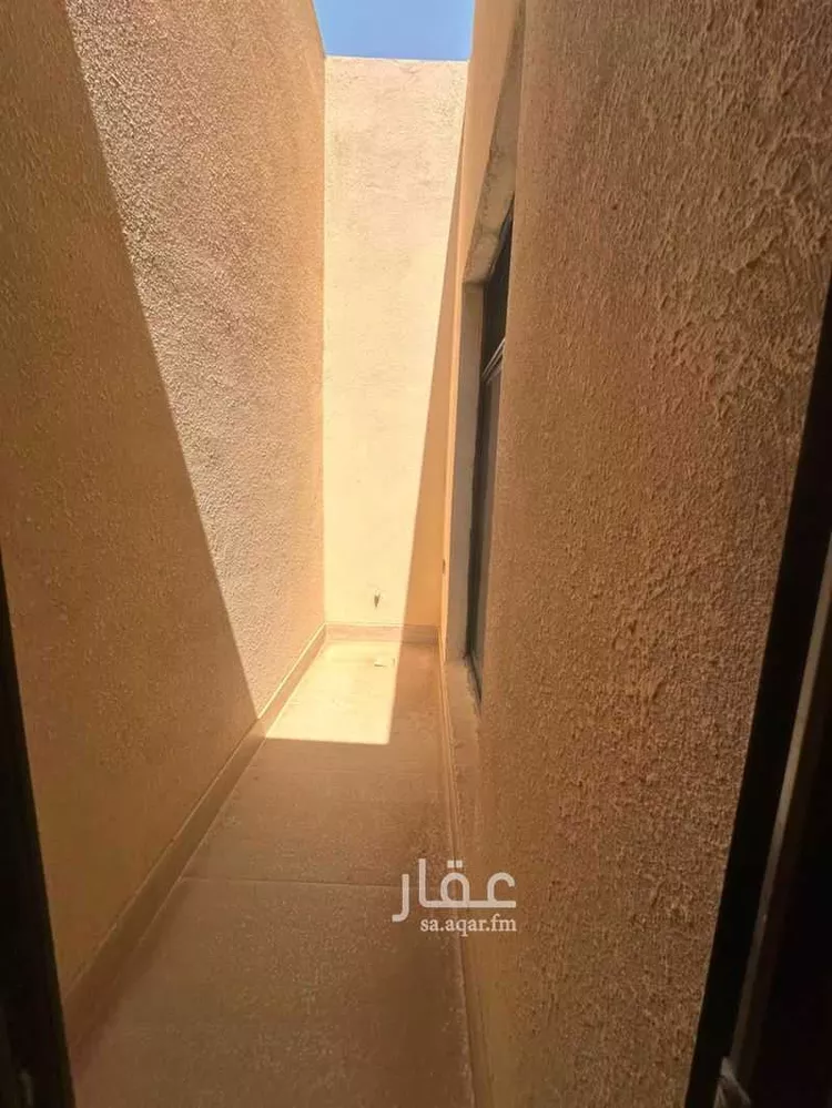 دور للبيع في حي عكاظ, مدينة الرياض, منطقة الرياض 17