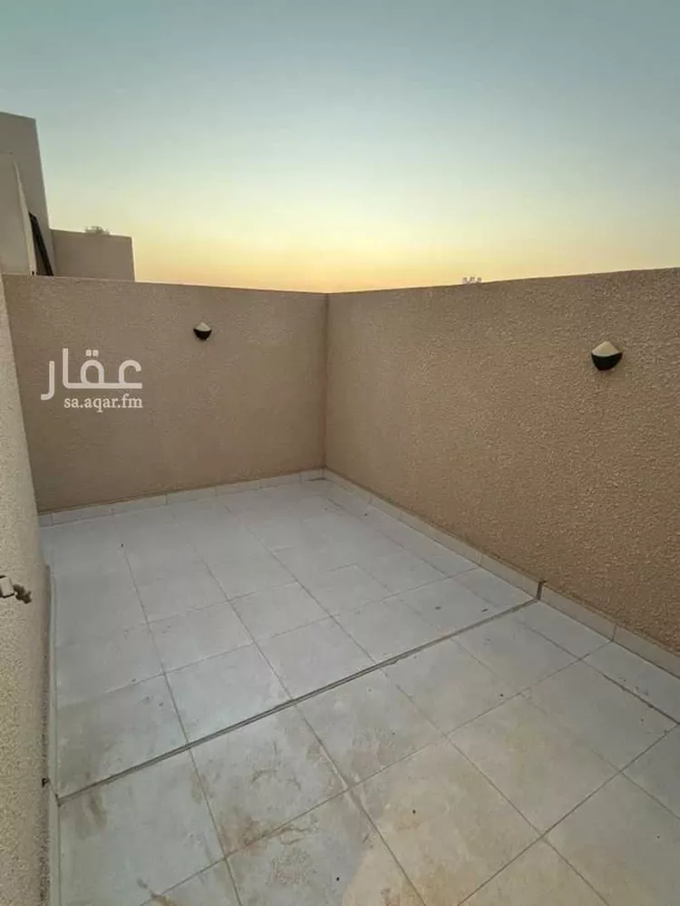 دور للبيع في شارع ابن اللبان, حي الملك فهد, مدينة الرياض, منطقة الرياض 13