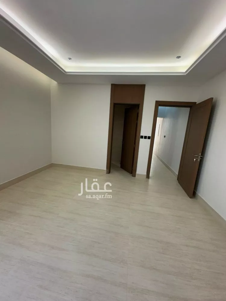 دور للبيع في شارع منجد, حي شبرا, مدينة الرياض, منطقة الرياض 9