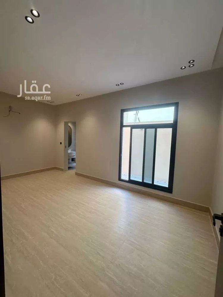 دور للبيع في حي عكاظ, مدينة الرياض, منطقة الرياض 13