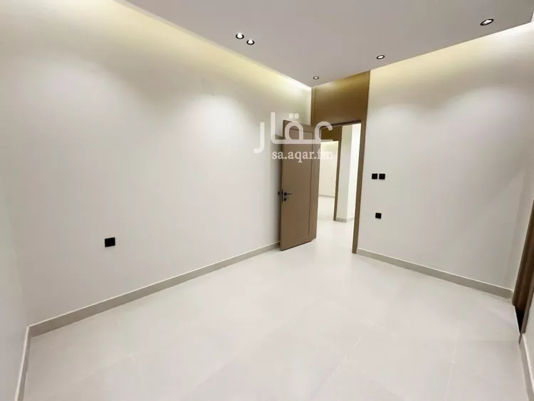 Floor for Sale in Riyadh Tuwaiq صورة 2