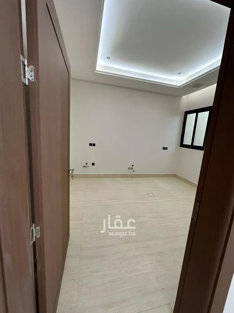 دور للبيع في شارع منجد, حي شبرا, مدينة الرياض, منطقة الرياض 13