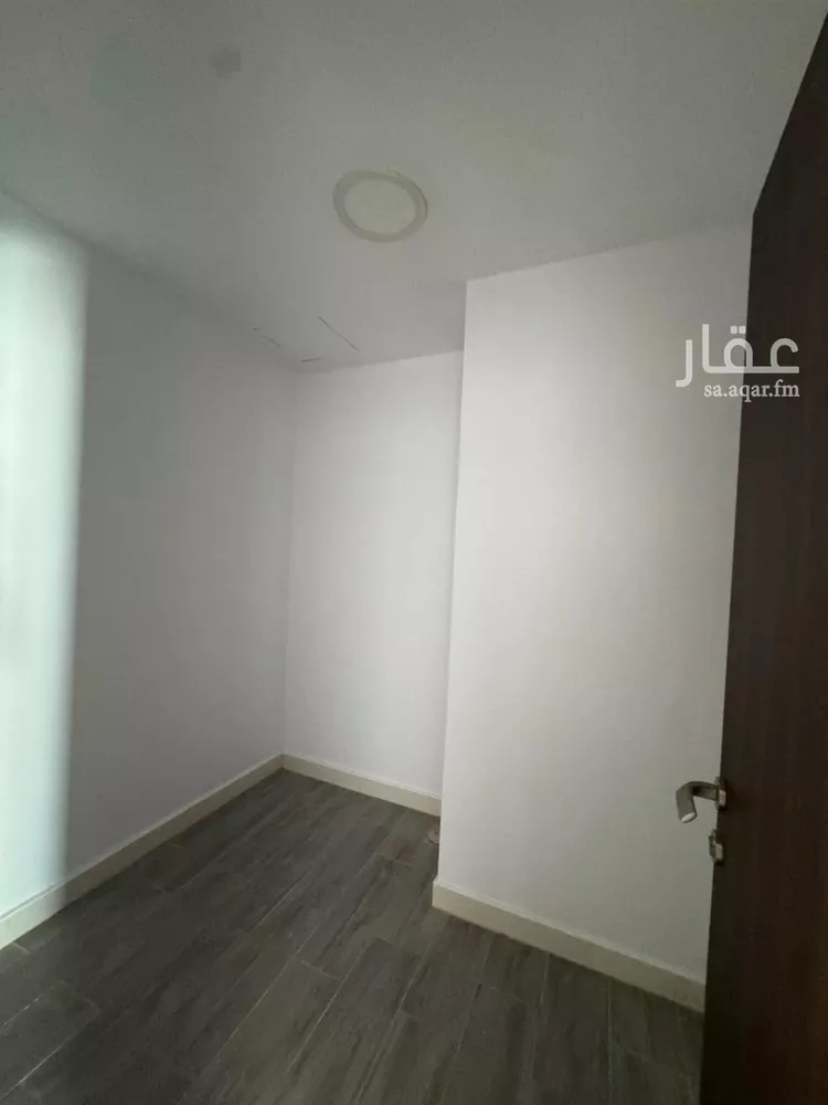فيلا للبيع في شارع احمد بن الرفعة, حي مطار الملك خالد الدولي, مدينة الرياض, منطقة الرياض صورة 4