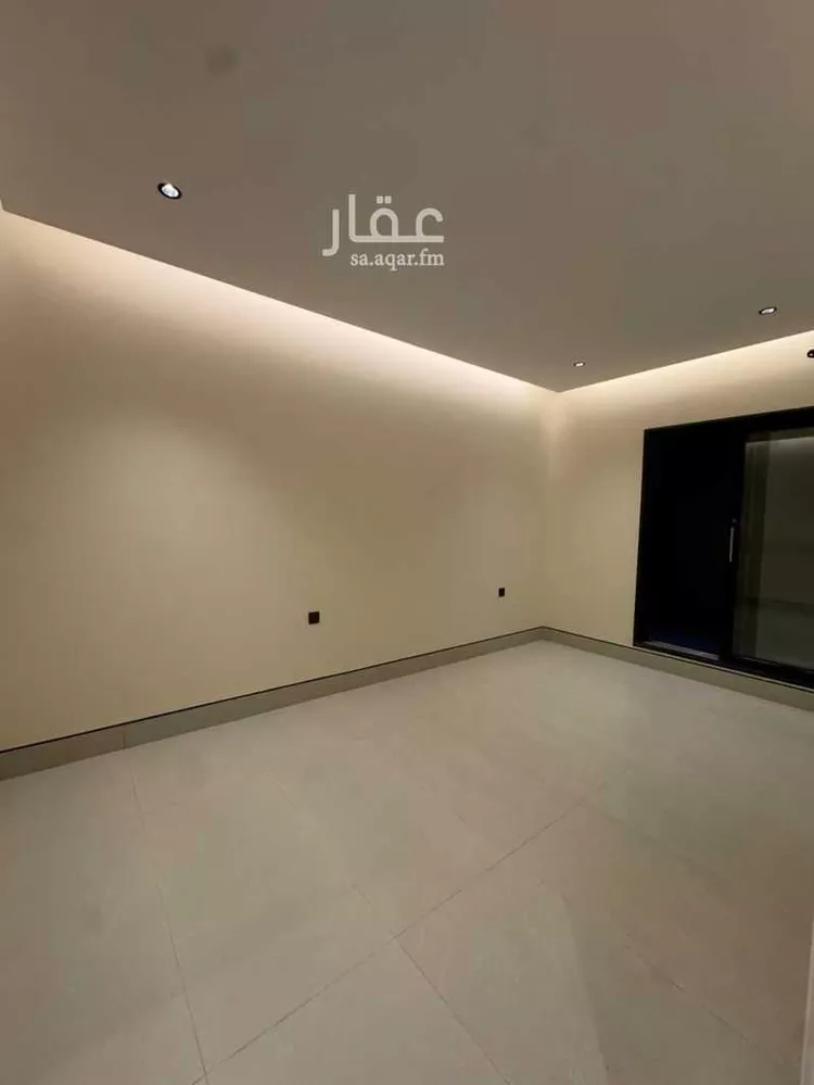 Floor for Sale in Riyadh King Fahd 7